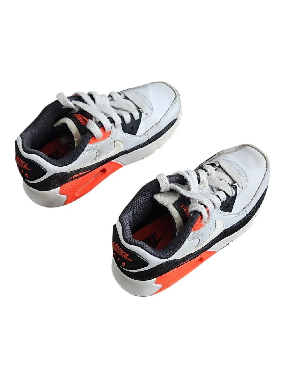 Nike Air Max 90 LTR Sneakers. Boys Size 12C